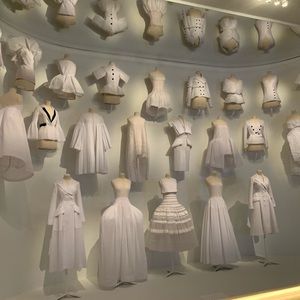 Meet your Posher, Joy